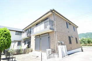 ガーデンハウス【2階】の外観