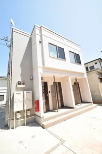 エントヴィッケルン【2階】の外観