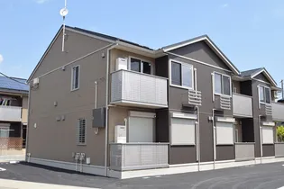 ファミール A【2階】の外観