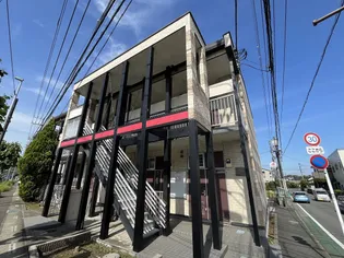 レオパレスメローネⅥ【2階】の外観