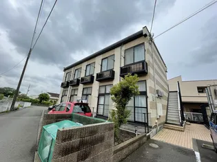 レオパレスヴィラージュ【2階】の外観