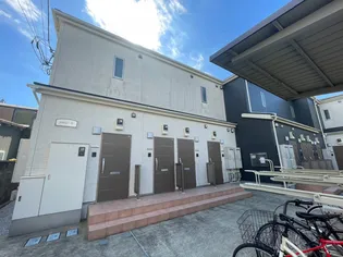 アムール雫【1階】の外観