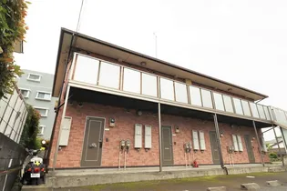 コンフォート【2階】の外観