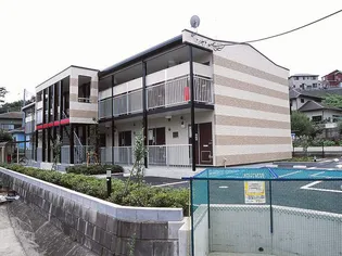 レオパレスラ ヴェルジェⅡ【2階】の外観