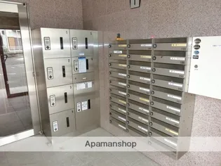 長塚ハイツ【4階】の外観