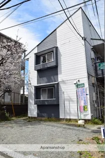ホワイトハイツ東海大【2階】の外観