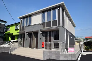 シャンピアス【2階】の外観