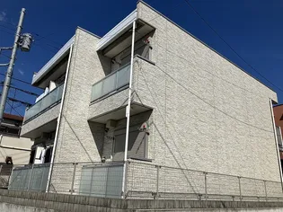 リブリ アジール リラの画像