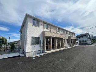 クレサンテーム【1階】の外観