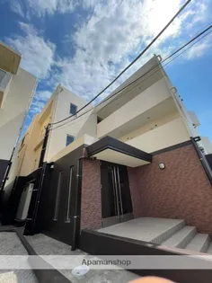 アゼリア鎌倉【2階】の外観