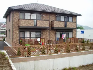 ロイヤルコートC【2階】の外観