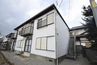 ハイツ山吹【2階】の外観