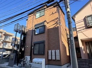 ポラステラ大和【3階】の外観