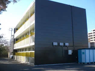 レオパレスフォレット湘南【3階】の外観