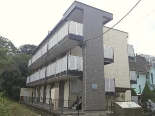 レオパレスイーリスコートの画像