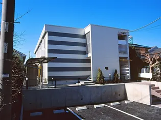 レオパレスジュネス湘南【2階】の外観