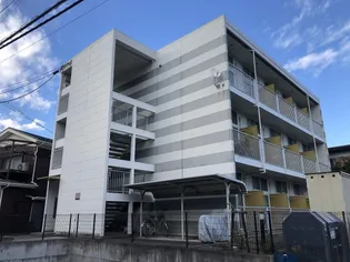 レオパレスナガシマ【3階】の外観