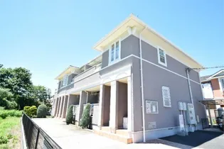 Y.クルメン【2階】の外観