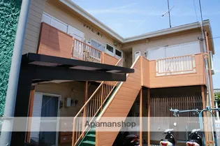 シャトルMー1【2階】の外観