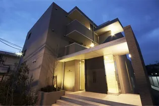 ピーノ湘南【2階】の外観