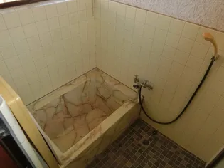 ハイツ群芳園【1階】の風呂