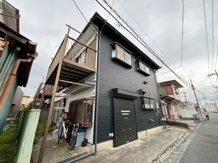 コーポ西湘【2階】の外観