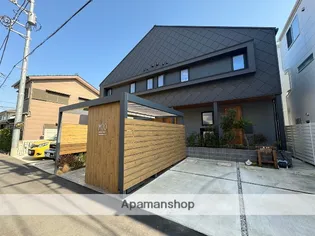 M10 APARTMENTの画像