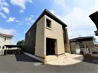 メゾン・ルミエール B【2階】の外観