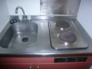 レオパレスマ メゾン【2階】のキッチン