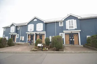 サニーヒルズ【2階】の外観