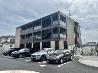 ラ・ミア・ヴィア【1階】の外観