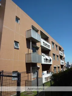 初音マンション【1階】の外観