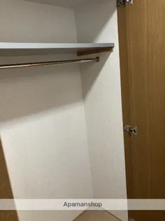 アーバンハウス西堀【2階】の内装