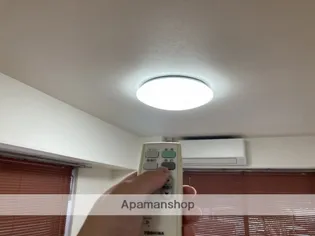 アーバンハウス西堀【2階】の内装