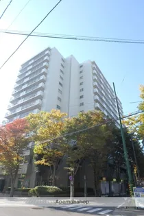 コープ野村万代【9階】の外観