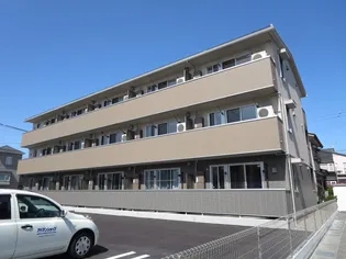 トリリオン【1階】の外観