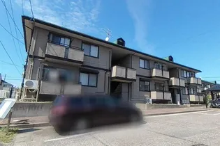 ロイヤルガーデンコート A【2階】の外観