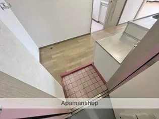 パティ・イーストB【222号室】の玄関