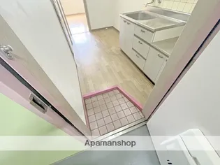 パティ・イーストB【321号室】の玄関