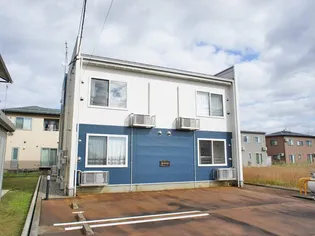 レノン【2階】の外観