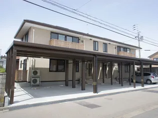 トレジオン【1階】の外観