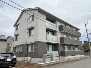 グランデ西千手【3階】の外観