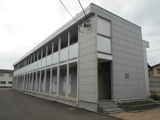 レオパレスグランドール【1階】の外観