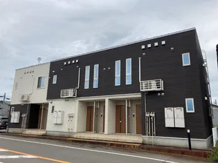 ヌーベルオーブ【2階】の外観