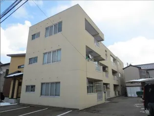 ファミリオ長柄【3階】の外観