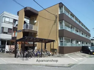 ハイツ栄里【1階】の外観