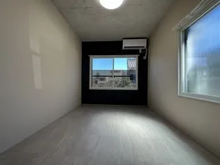 コーポ呉福【1階】の居間