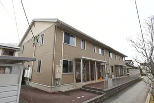 ジュネス向新庄ⅡA【1階】の外観