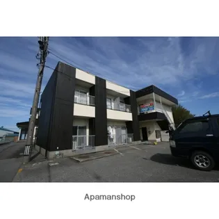 富山県富山市金代【アパート】の外観