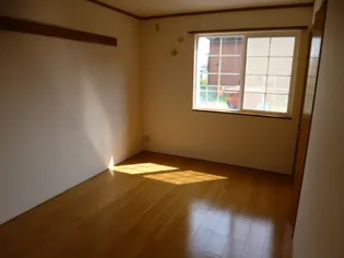 メゾンMS・B【1階】の居間